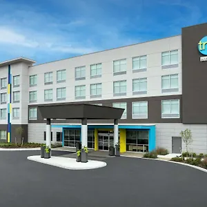 Tru By Hilton East Broad 3*, Columbus United States